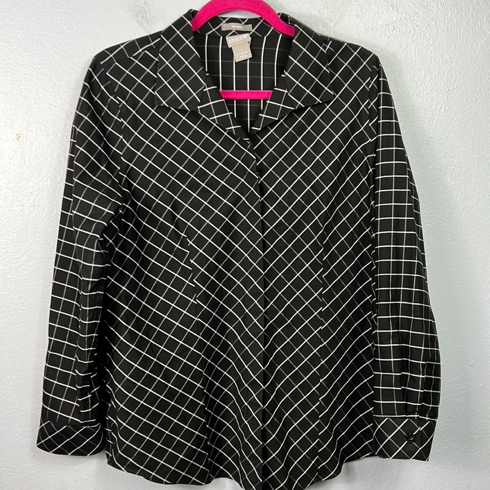 Chico’s Black & White Diagonal Stripe Long Sleeve Button Front Blouse Medium